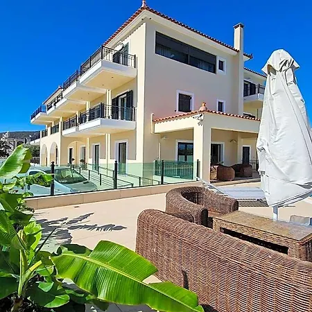 فندق Chateau De Georges 3*